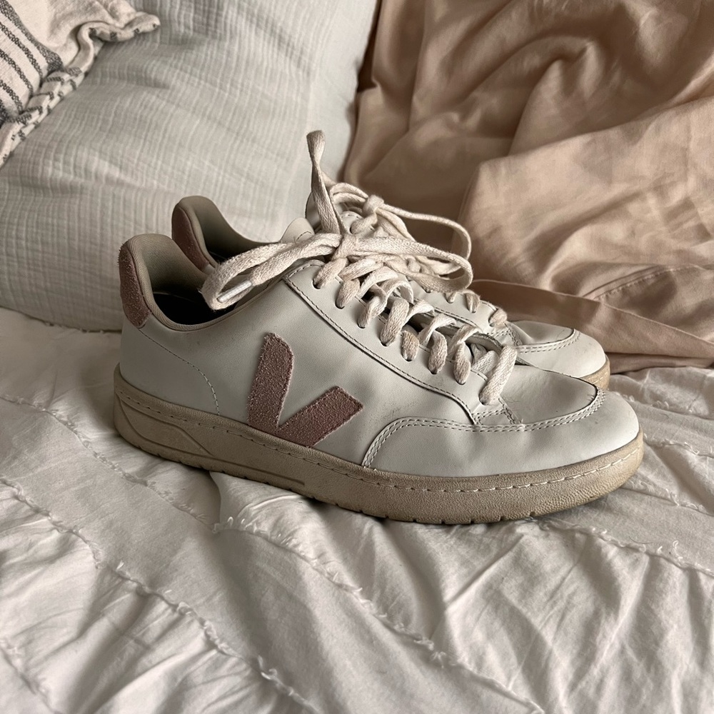 Veja Sneakers